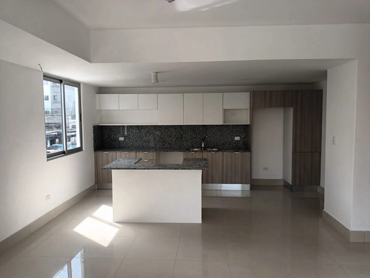 Apartamento en Evaristo Morales de 2 Habitaciones