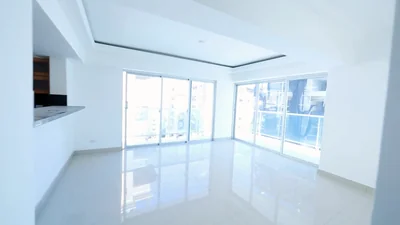 Apartamento en Bella Vista, con piscina y área infantil - Imagen 5