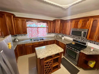 Casa grande en Marañón II, lista para mudarte a pasos de la Jacobo - Imagen 15