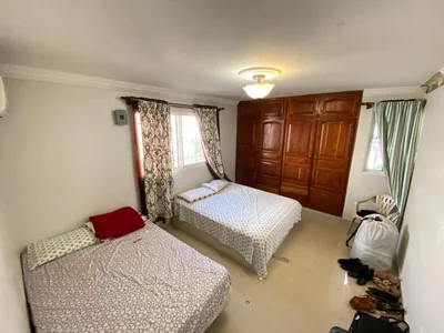 Casa grande en Marañón II, lista para mudarte a pasos de la Jacobo - Imagen 7