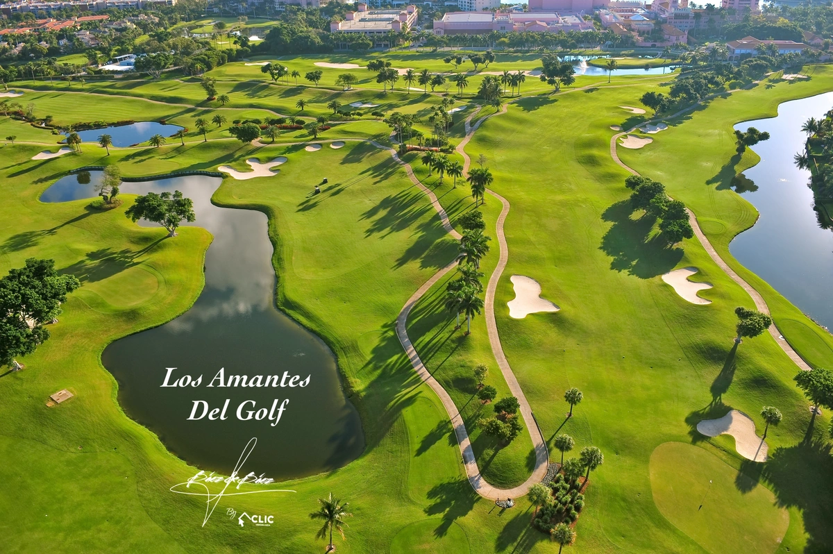 Lujo frente al Campo de Golf