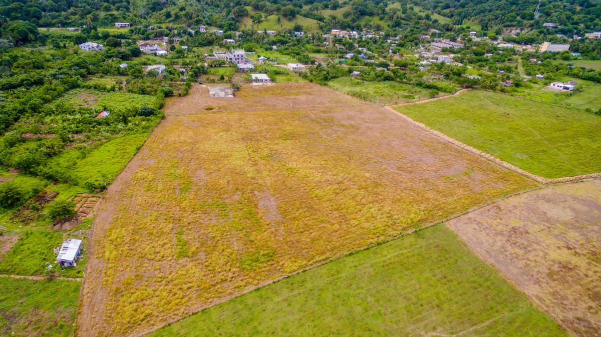 Miches grande Land near the sea - View 3