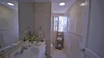 Penthouse con amplia cocina en venta sector Serrallés - Imagen 13