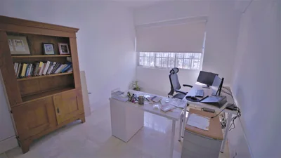 Penthouse con amplia cocina en venta sector Serrallés - Imagen 25