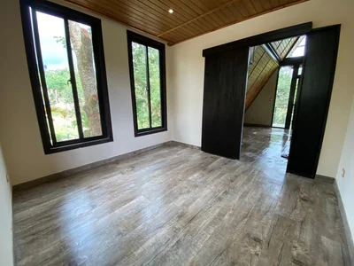 Villa en montaña mágica con helipuerto privado - Imagen 29