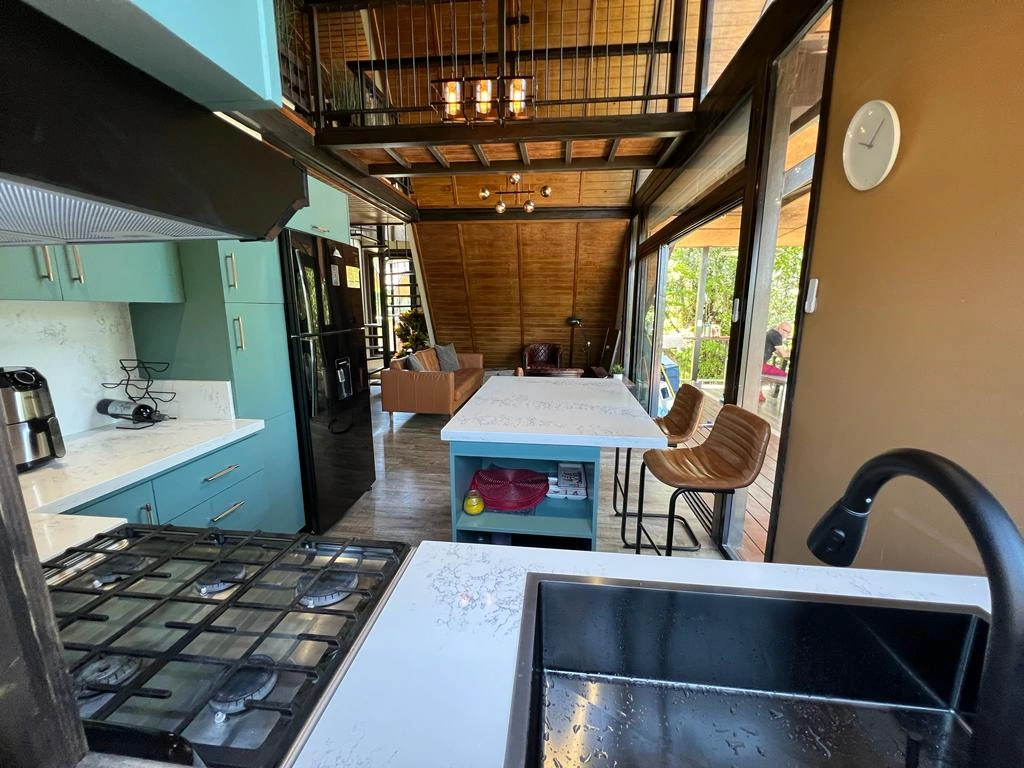 Villa en montaña mágica con helipuerto privado - Vista 4