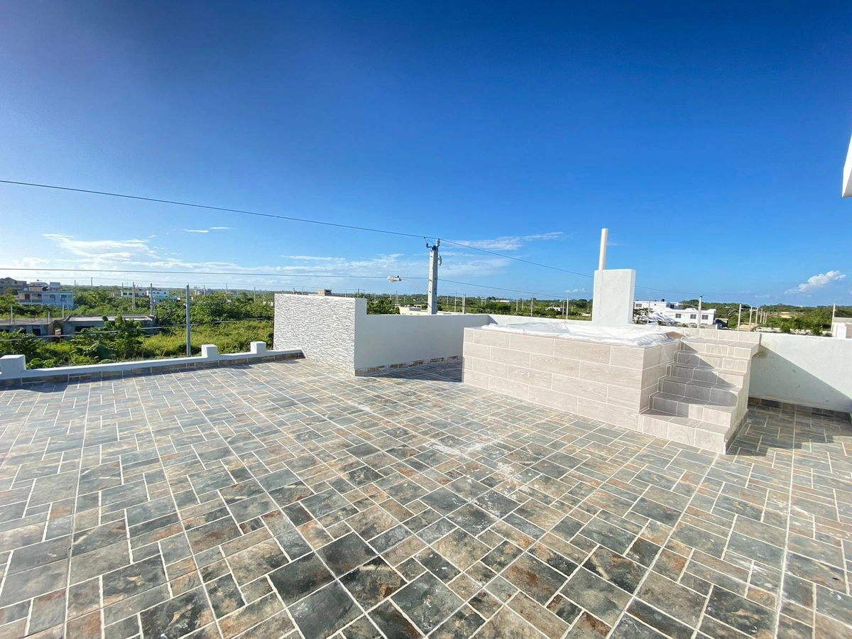 Casa de 3 niveles moderna a solo 10 minutos del Aeropuerto Internacional de las Américas - Vista 3