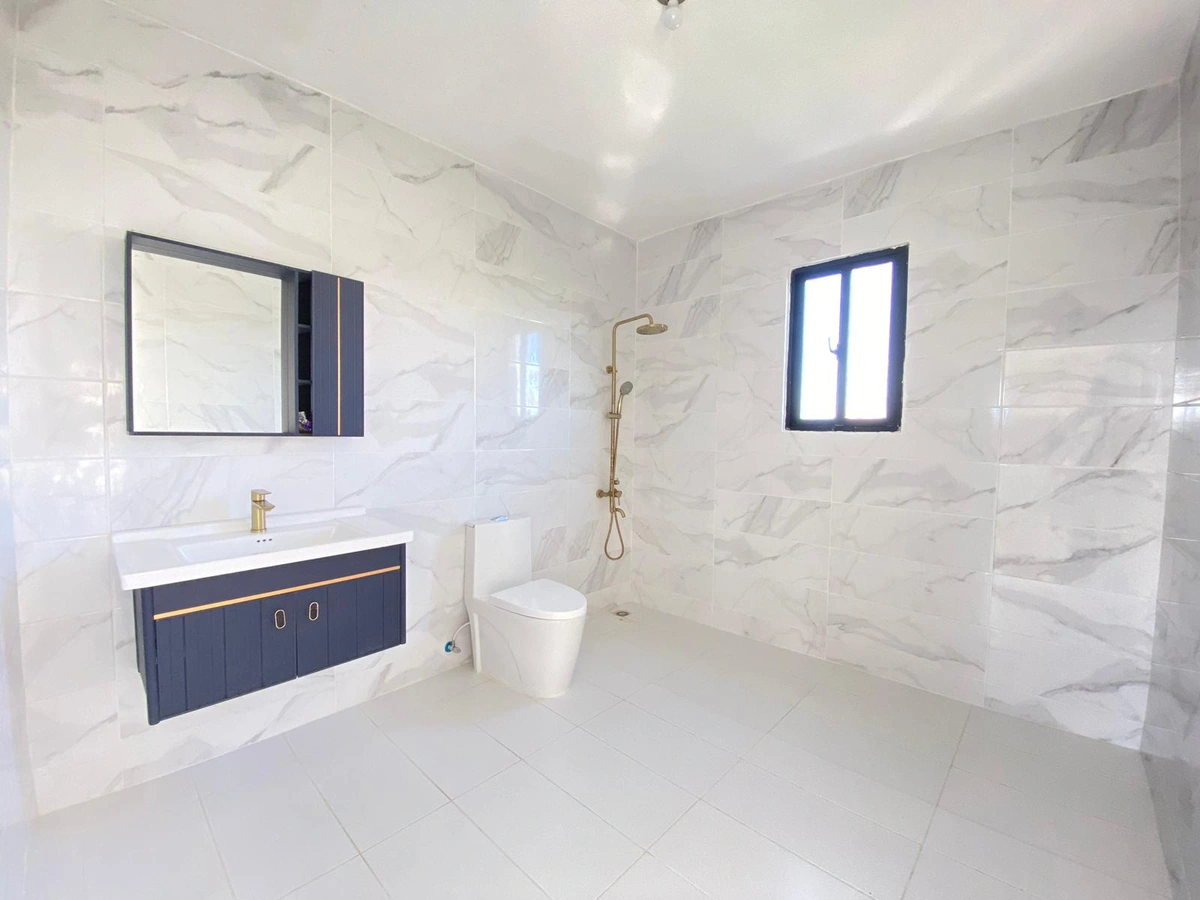 Casa de 3 niveles moderna a solo 10 minutos del Aeropuerto Internacional de las Américas - Vista 4