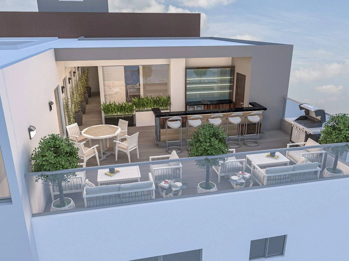 Farallon Tower 17 - 1 and 2 Bedrooms - The Renaissance - View 4