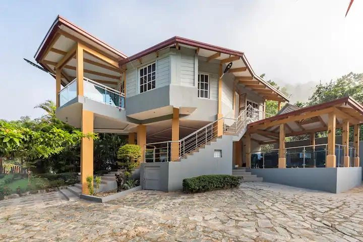 Villa en la provincia Monseñor Nouel, Piedra Blanca