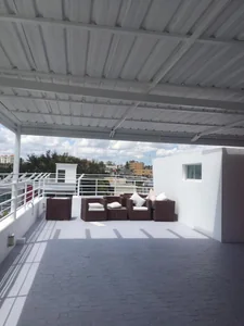 Pent-house en la Romana de oportunidad - Imagen 2