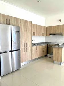 "Lujo Apartamento 2Hab, 2.5Ba, 2Pq en Zona Uni." - Imagen 7