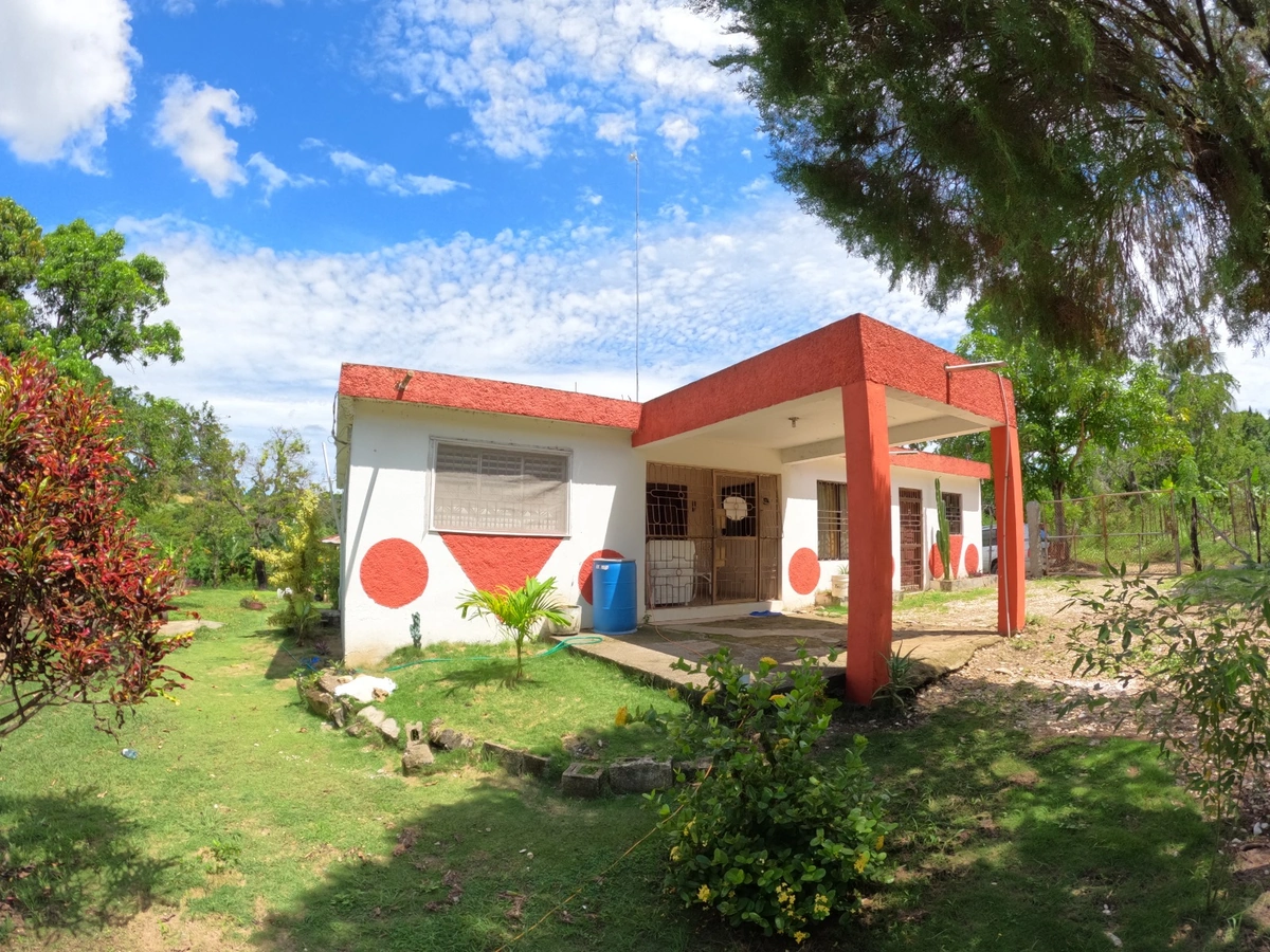 Finca en autopista 6 de noviembre - Vista 5