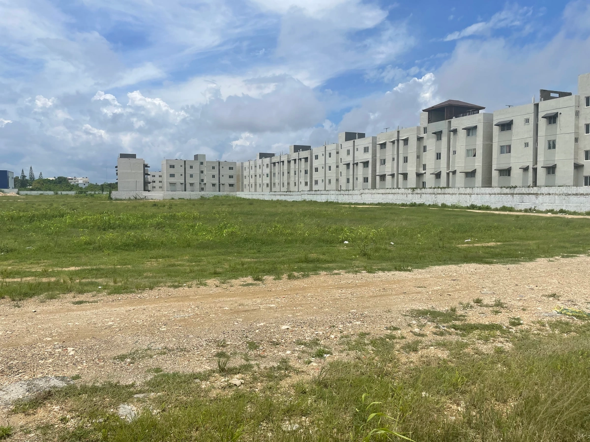 Terreno de 52,140 metros ubicado en la autopista las amérias