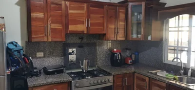 Hermosa casa familiar - Imagen 13