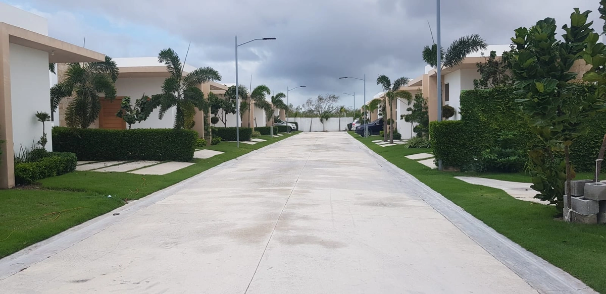 House in Bavaro Res. Caribbean Village - View 2