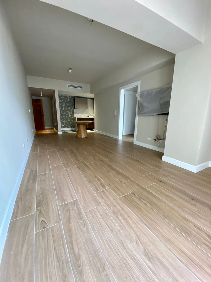 OPPORTUNITY APARTMENT BEHIND AGORA MALL - View 3