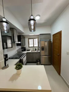 Apartamento en alquiler en el sector de Naco, amueblado con piscina y gimnasio - Imagen 15