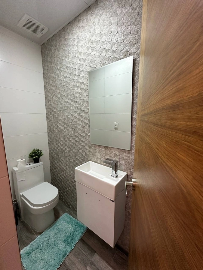 Apartamento en alquiler en el sector de Naco, amueblado con piscina y gimnasio - Vista 5