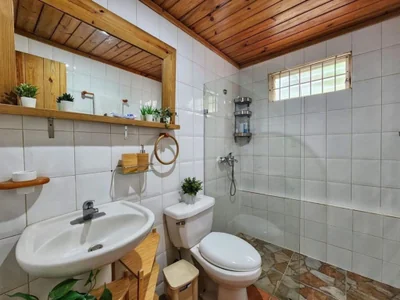 Villa en Bonao con piscina de oportunidad rodeada de área verde - Imagen 5