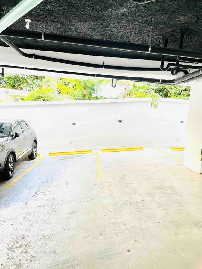 Alquiler Amueblado en Evaristo Morales - Vista 4