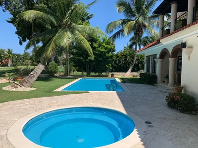 Villa en Juan Dolio dentro del complejo Metro Country Club - Imagen 9