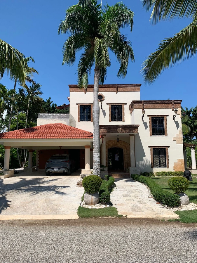 Villa en Juan Dolio dentro del complejo Metro Country Club