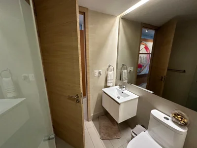 Apartamento de 2 habitaciones con estudio en Evaristo Morales, Distrito Nacional - Imagen 8