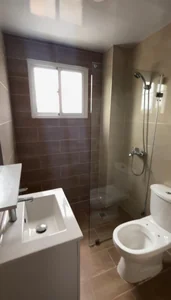 Amplio apartamento disponible para venta o alquiler - Imagen 7