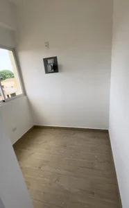 Amplio apartamento disponible para venta o alquiler - Imagen 8