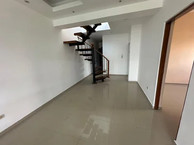 Lujoso y amplio penthouse en Urbanización Fernandez, Distrito Nacional - Imagen 13