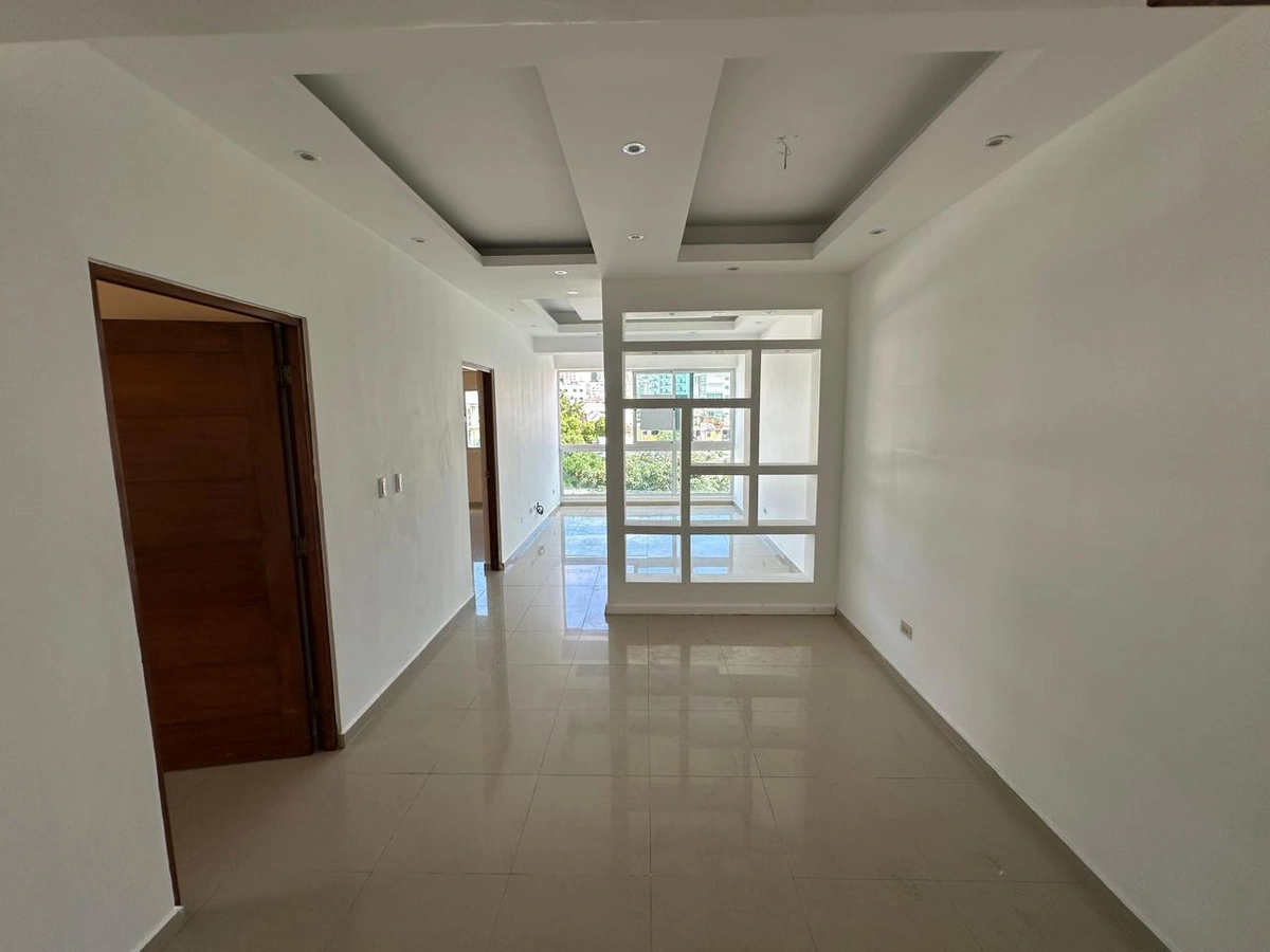 Lujoso y amplio penthouse en Urbanización Fernandez, Distrito Nacional - Vista 4