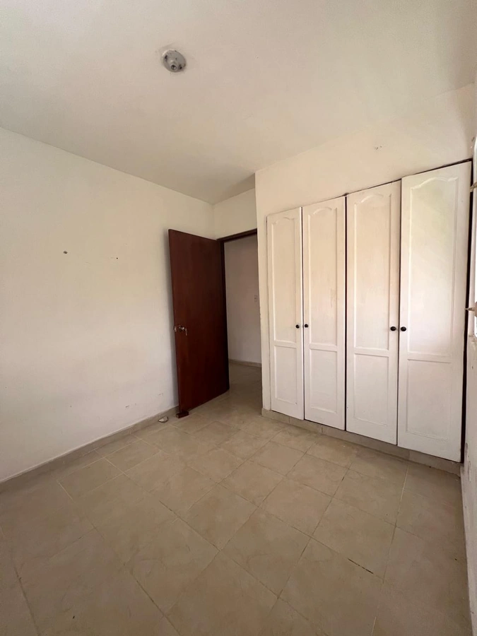 Apartamento en Residencial Villa de Los Milagros, - Vista 5
