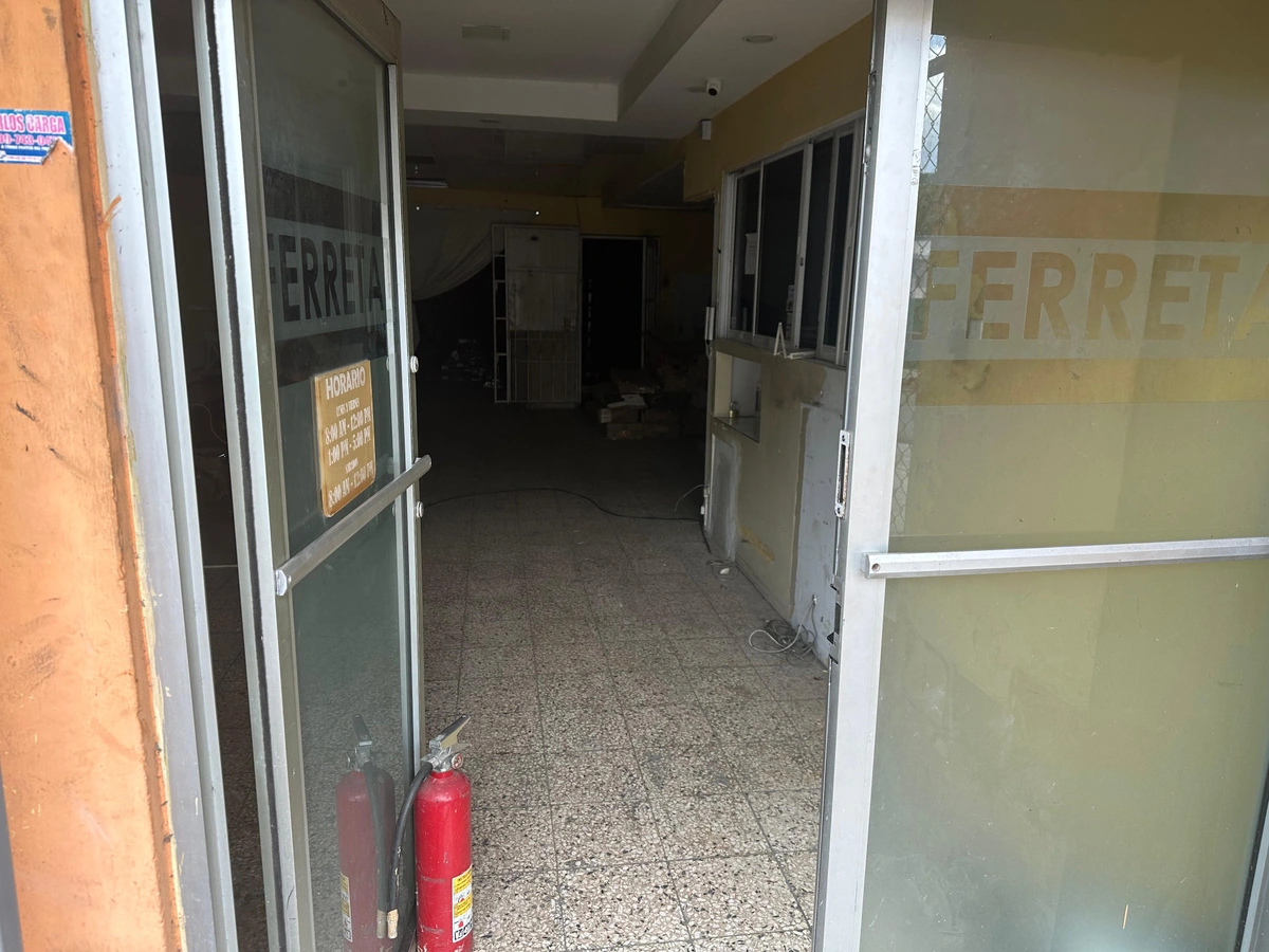 Local comercial de 2 niveles en alquiler en la avenida México, San Carlos, Distrito nacional - Vista 5