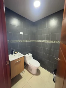 Amplio y Elegante apartamento en Bella Vista , Piso 9 - Imagen 3