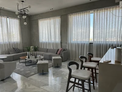 Lujoso Apartamento en Venta o Alquiler 3 Dormitorios , en lo mas Exclusivo de Bella Vista! - Imagen 3