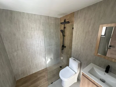 Apartamento en segundo nivel con terraza en Arroyo hondo - Imagen 8