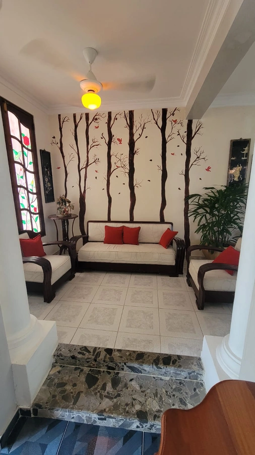 Casa en Las Colinas de Los Rios (cerca de Carrefour) - Vista 4