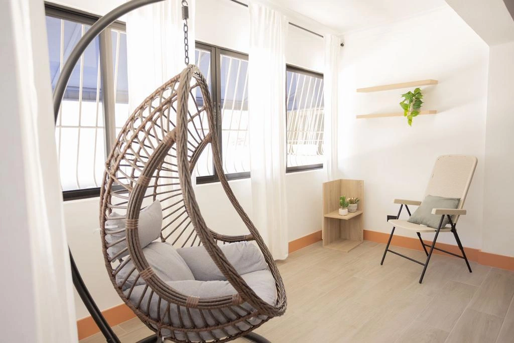 Apartamento en renta amueblado en sector Naco, 2 habitaciones con sus baños - Vista 5