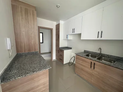 Apartamento a estrenar en Colinas del Arroyo, A minutos de la Jacobo Majluta - Imagen 9
