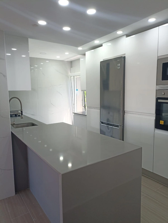 Apartamento remodelado en la Jacobo Maljuta, a minutos del supermercado Bravo