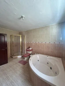 ¡Oportunidad Única! Casa en Venta en el Sector Los Corales - Imagen 13