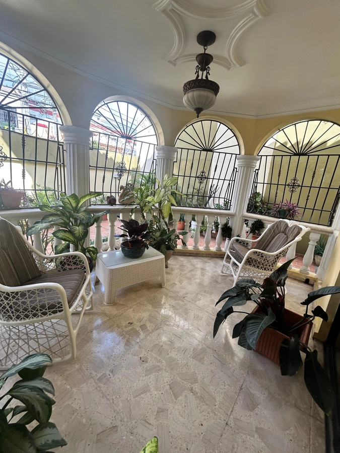 ¡Oportunidad Única! Casa en Venta en el Sector Los Corales - Vista 3