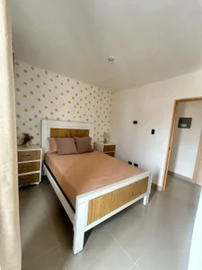Apartamento de alquiler amueblado en la Romana - Imagen 11