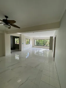 Amplio Apartamento en Bella vista - Imagen 12