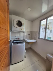 Apartamento de una habitación amueblado - Imagen 7