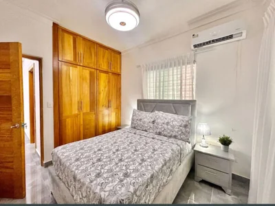 APARTAMENTO AMUEBLADO EN ALQUILER - Imagen 12