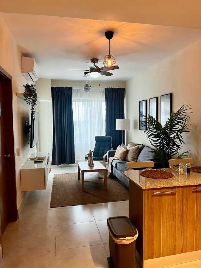 Apartamento amueblado de una habitación en alquiler – ¡A solo 4 minutos de la playa en Boca Chica!