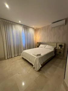 Apartamento Amueblado 3 Hab. en El Vergel - Imagen 8