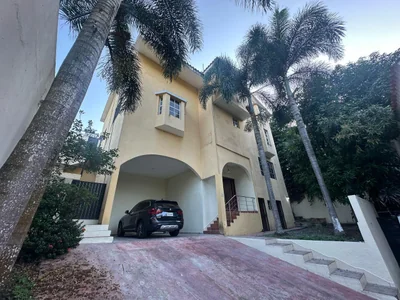 Elegante casa en cuesta Hermosa II - Imagen 26